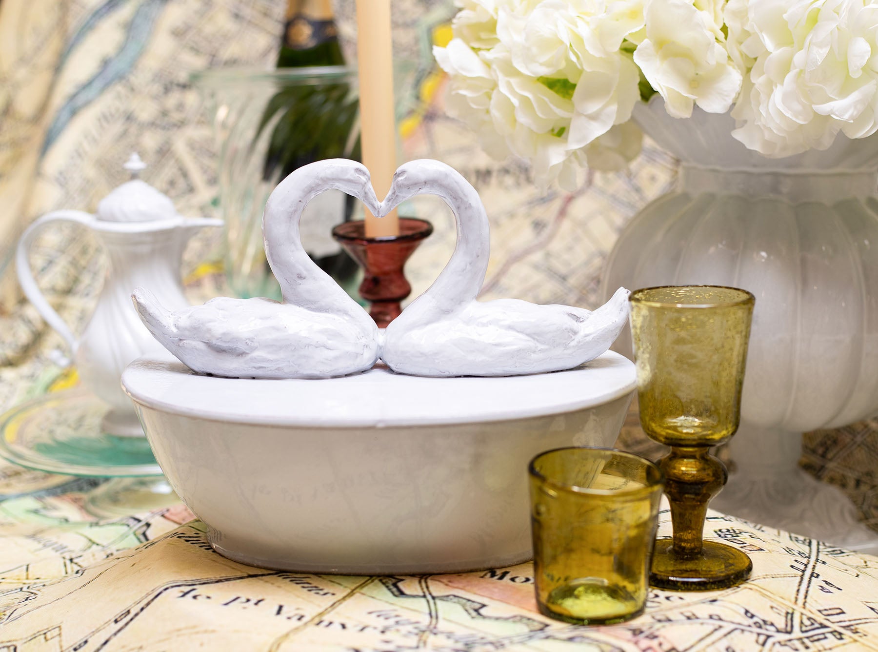 White Ceramic Cygne Swan Box by Astier de Villatte, 27cm