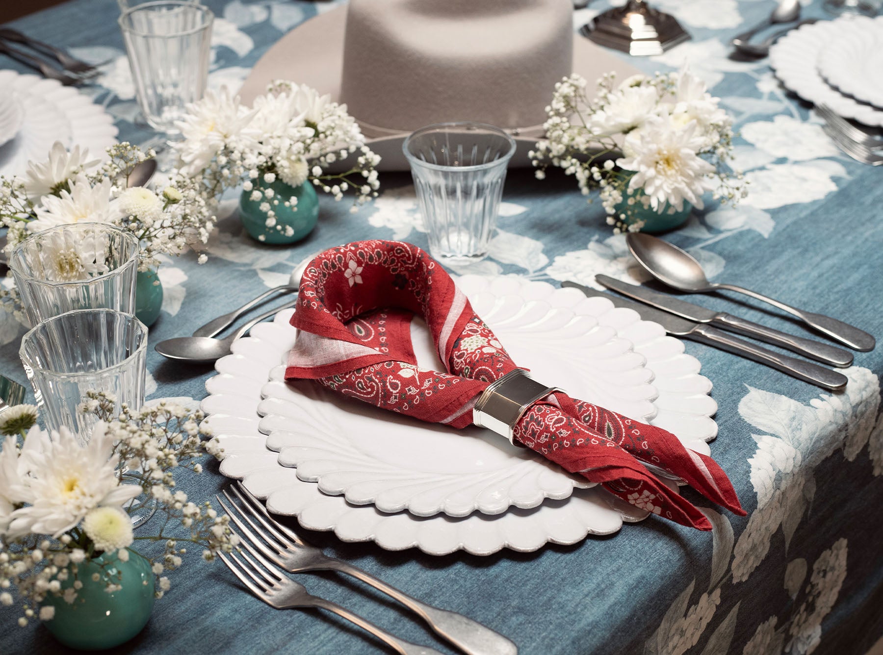 'Bandana' Linen Napkin in Red, 50x50cm