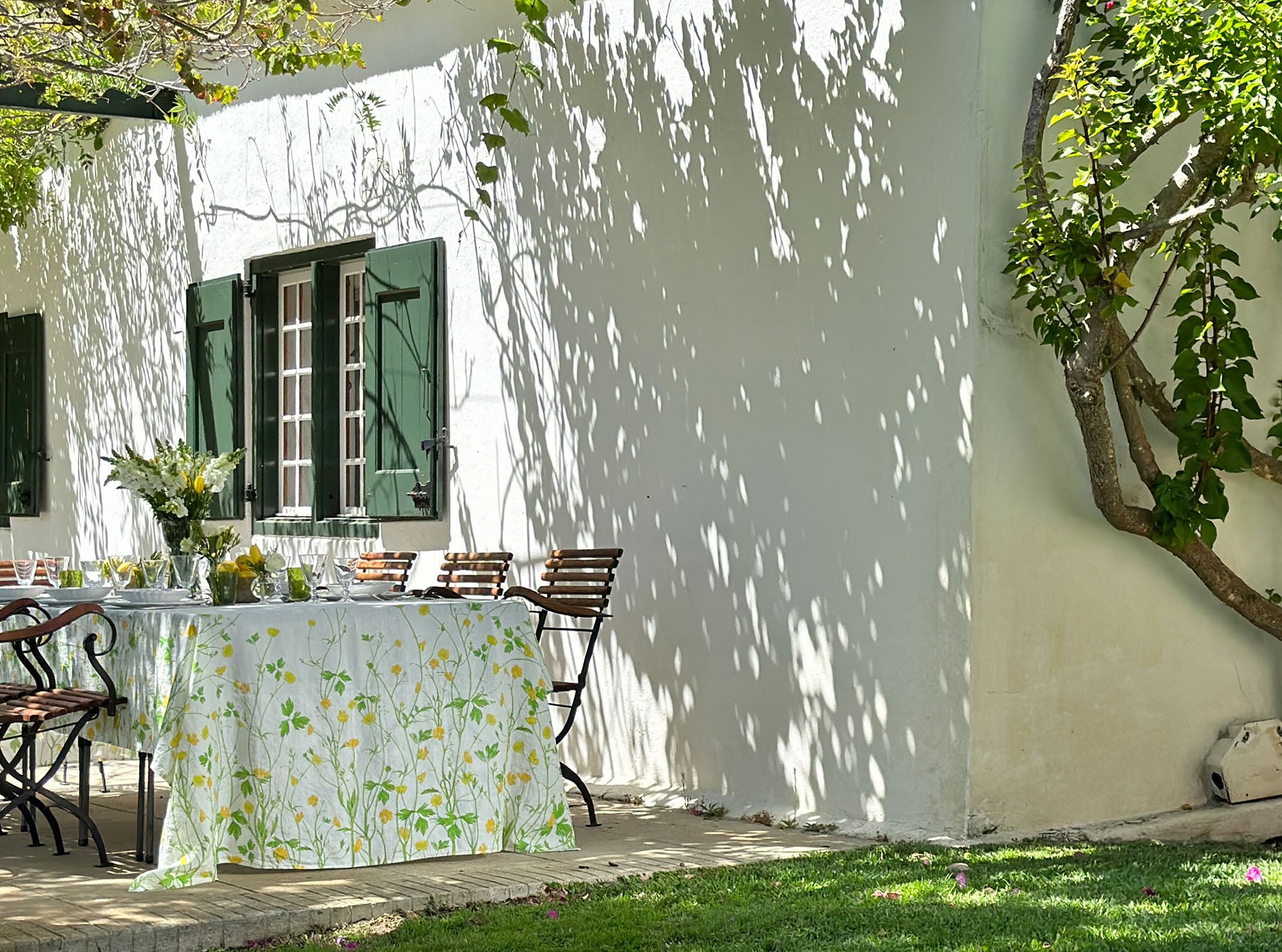 'Buttercup' Linen Tablecloth