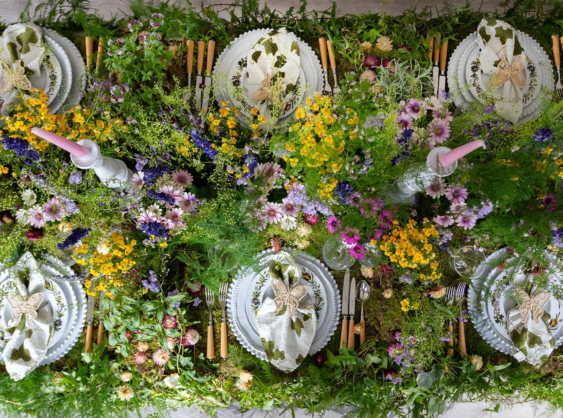 Handwoven Butterfly Napkin Ring in Natural