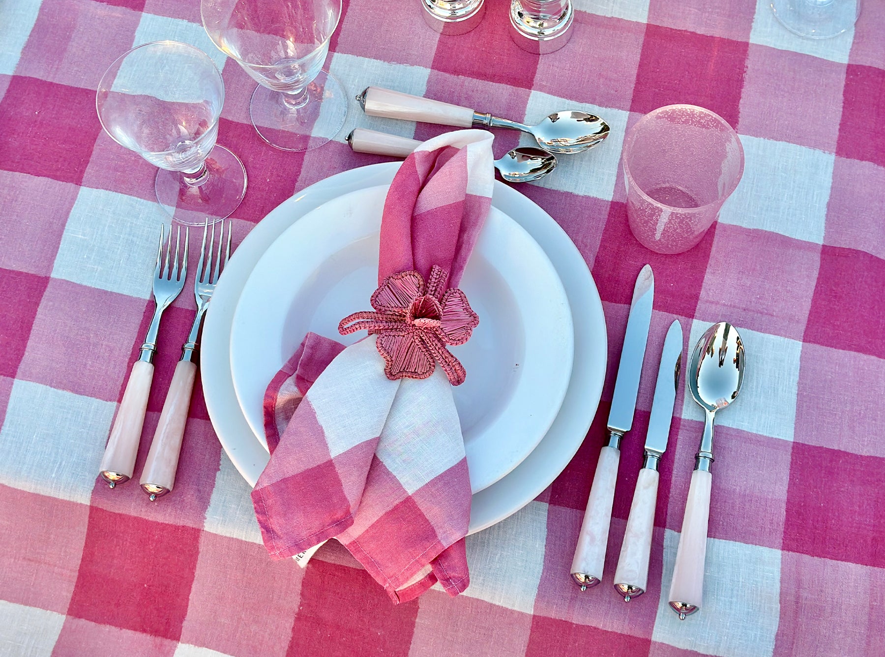 Ravel Faux Rose Quartz & Stainless Steel 7 Piece Cutlery Set