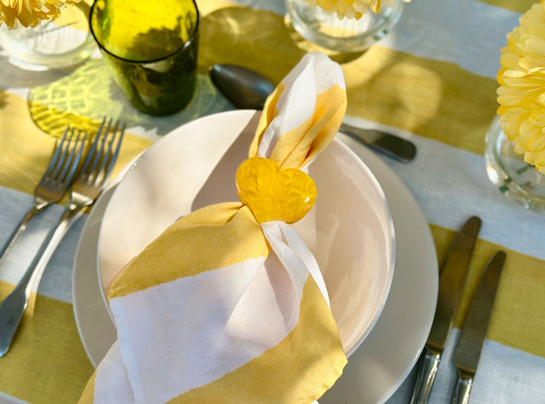 S&B Heart Lemon Yellow Resin Napkin Ring