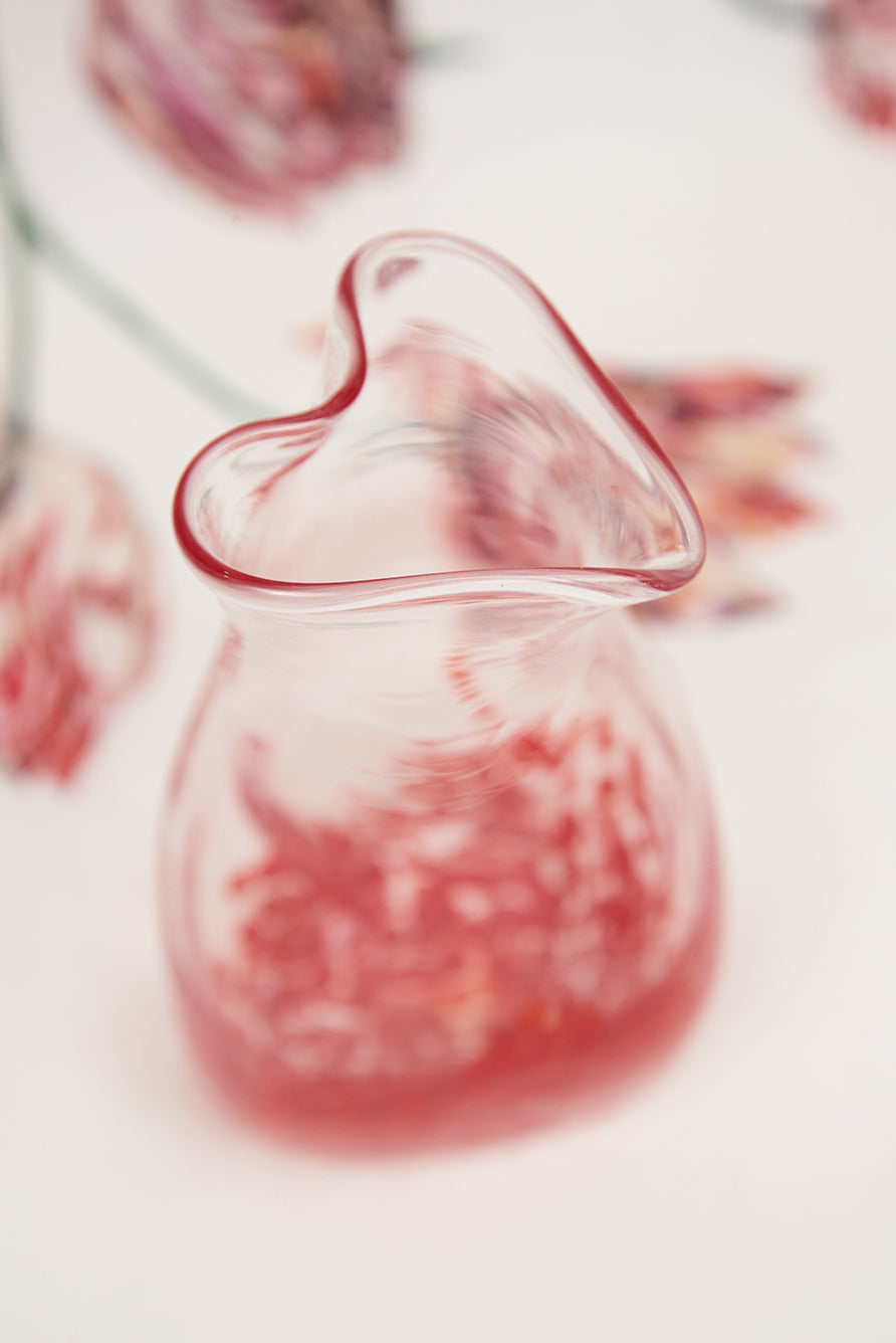 Glass Heart Vase in Red, 15cm