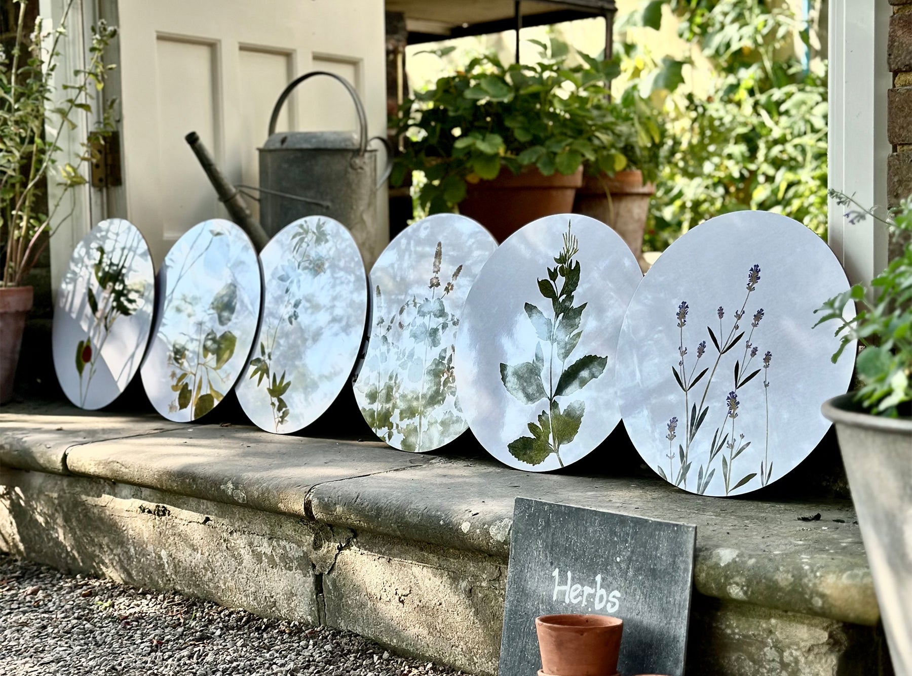 Herbarium Round Cork-backed Placemat in Limetree, 34cm
