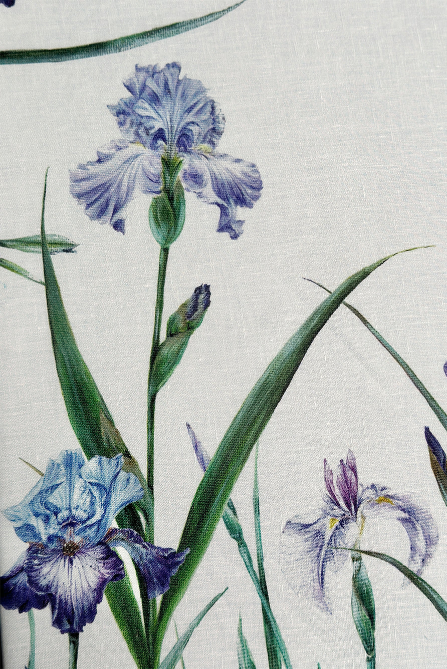 Iris Round Cork-backed Placemat in Muave and Lavender, 34cm