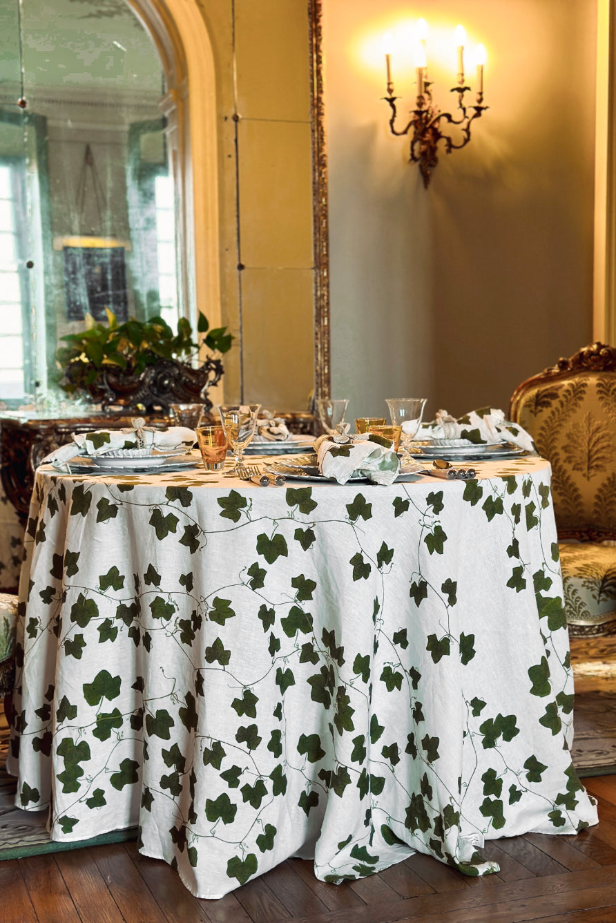 'Ivy' Round Linen Tablecloth, 260cm