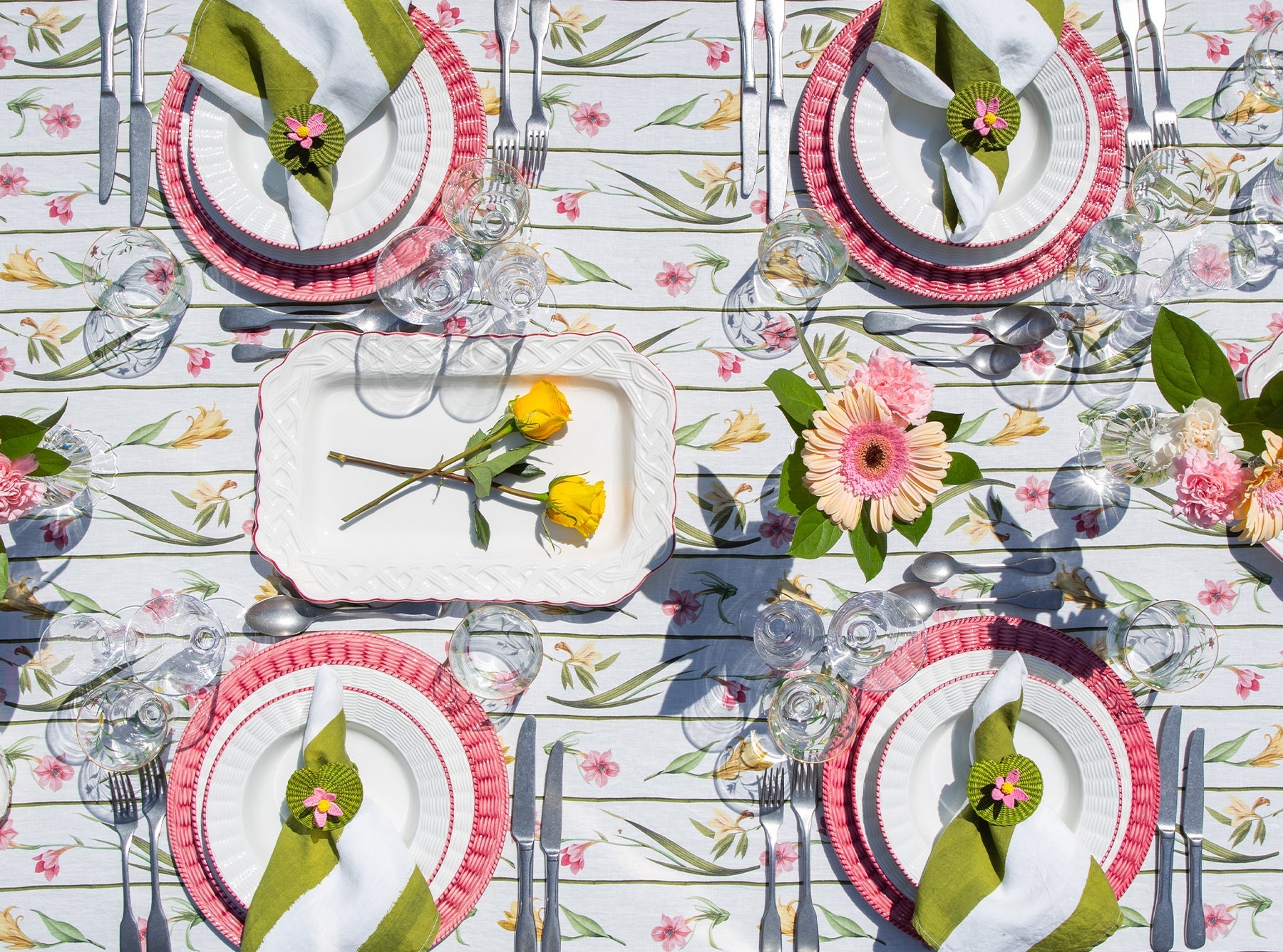 Rattan Effect Hand-Painted Brushed Bordeaux Dinner Plate, 27cm