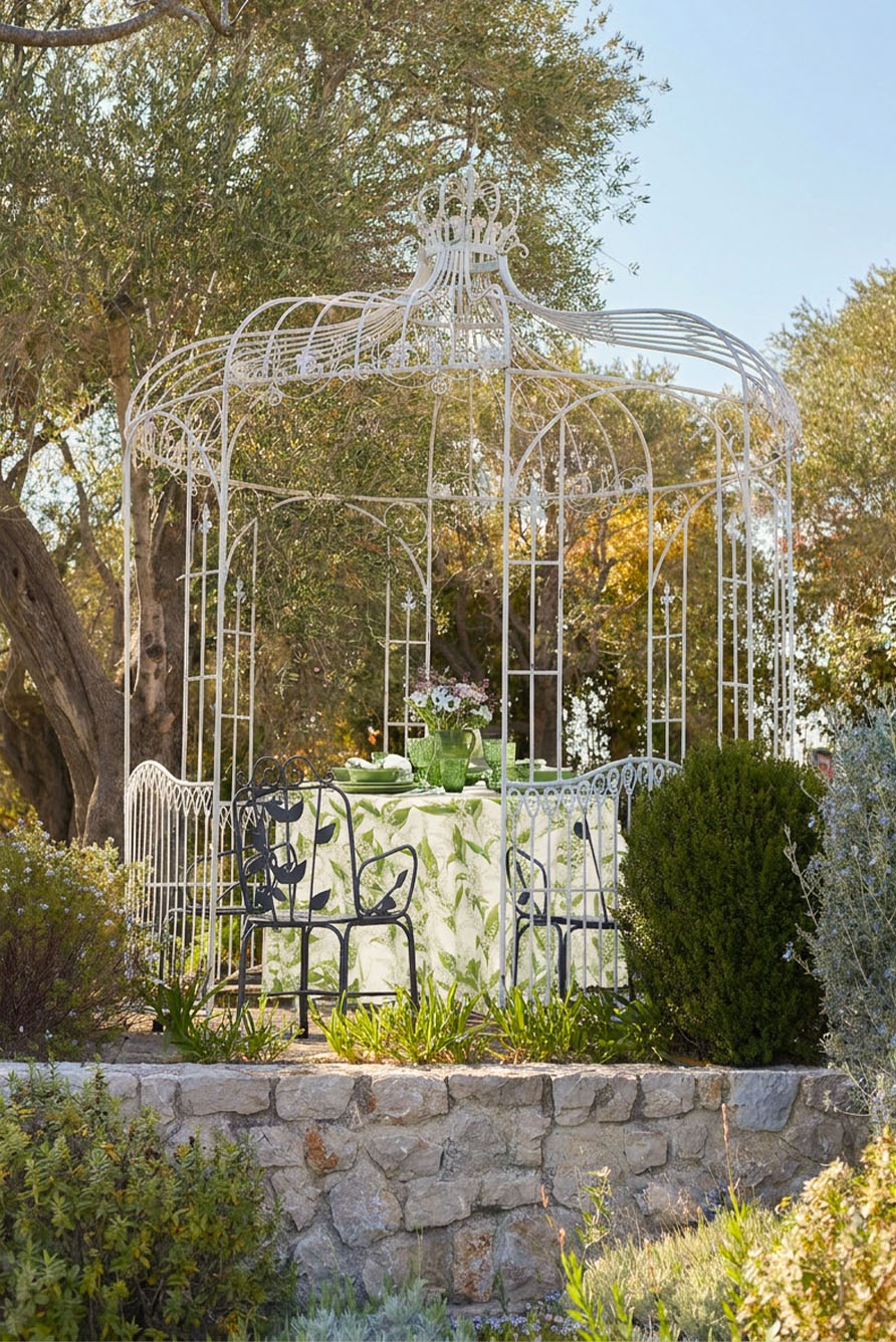 Lily of the Valley 'Muguet' Round Linen Tablecloth, 260cm