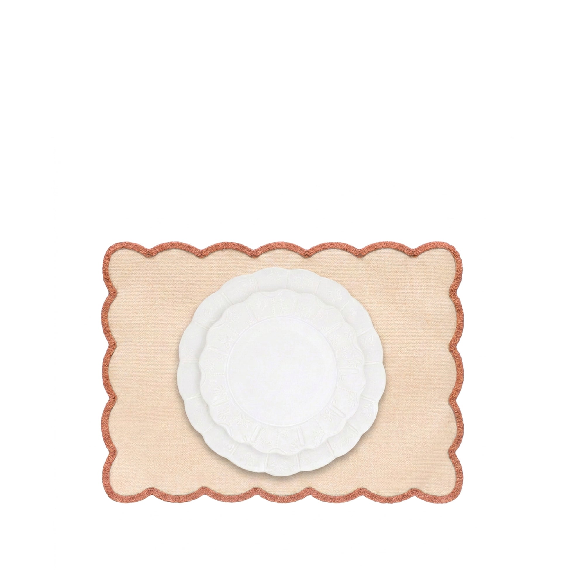 'Lola' Placemat with Scalloped Edge in Pink, 35 x 50cm