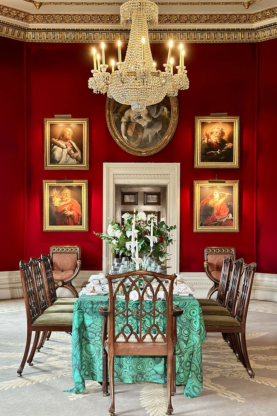 'Malachite' Linen Tablecloth in Emerald Green