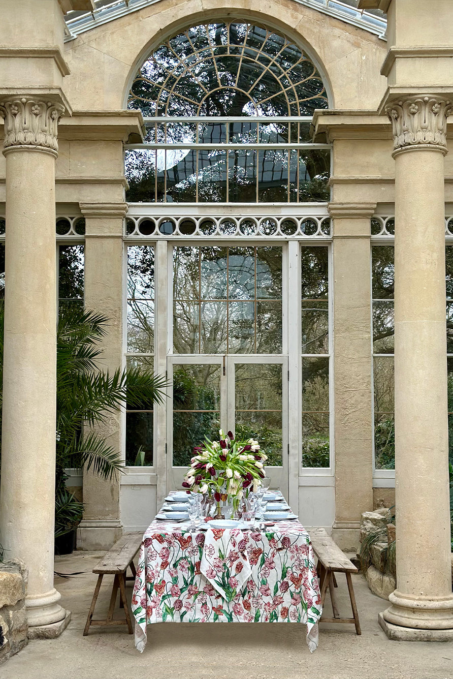 'Tulip' Linen Tablecloth in Red & Pink