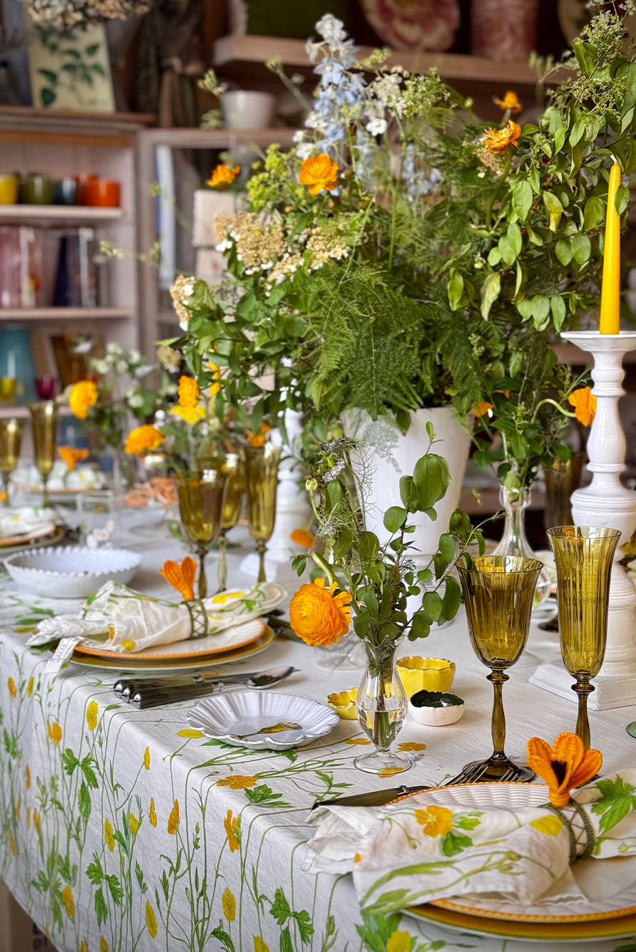 'Buttercup' Linen Tablecloth