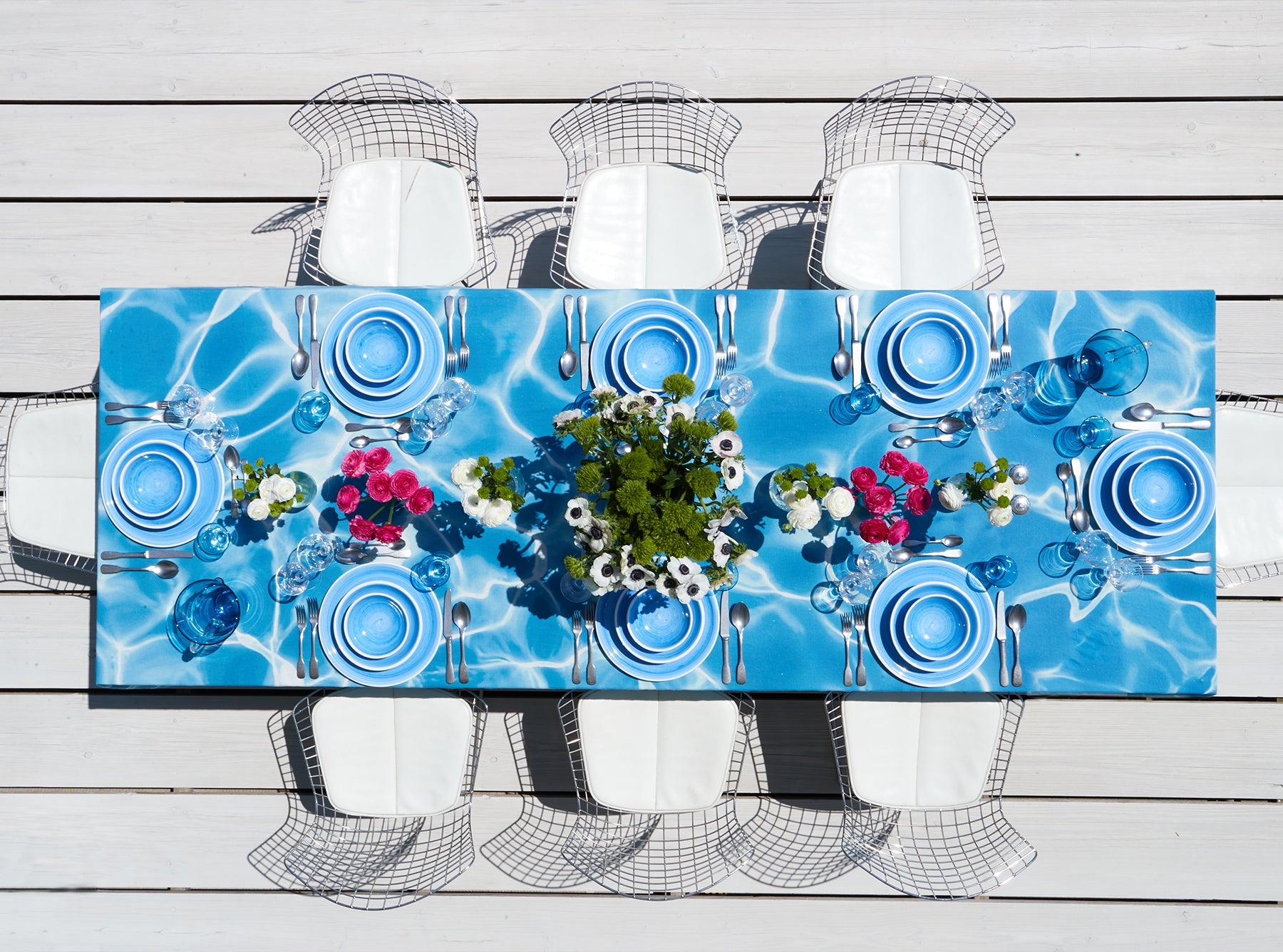 'La Piscine' Linen Napkin, 50x50cm