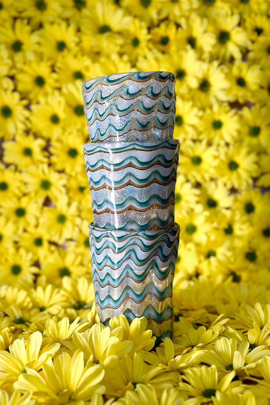 Handblown Murano Glass Wave Tumbler in Green & Gold