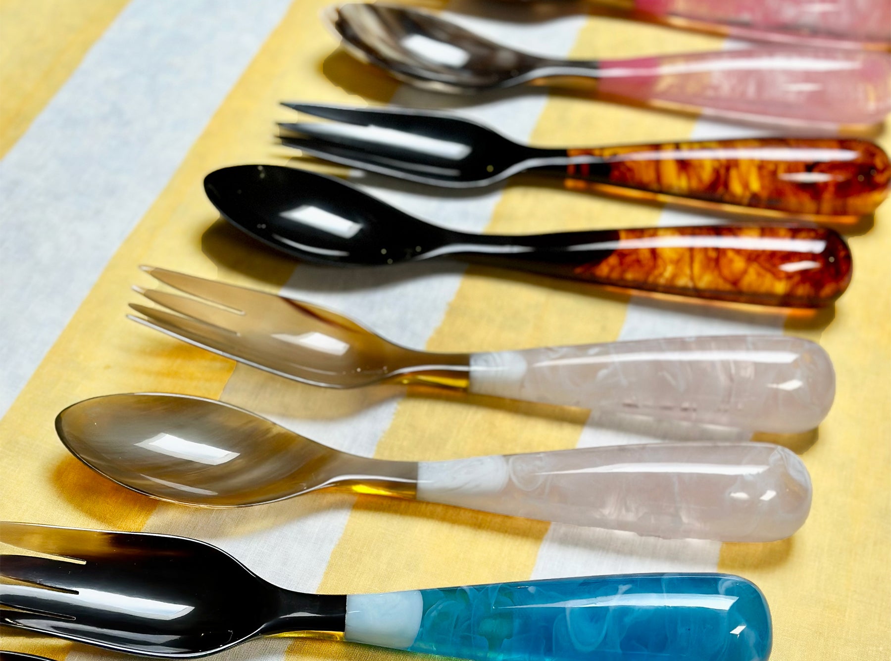 Pair of Resin Salad Servers in Yellow, 33cm