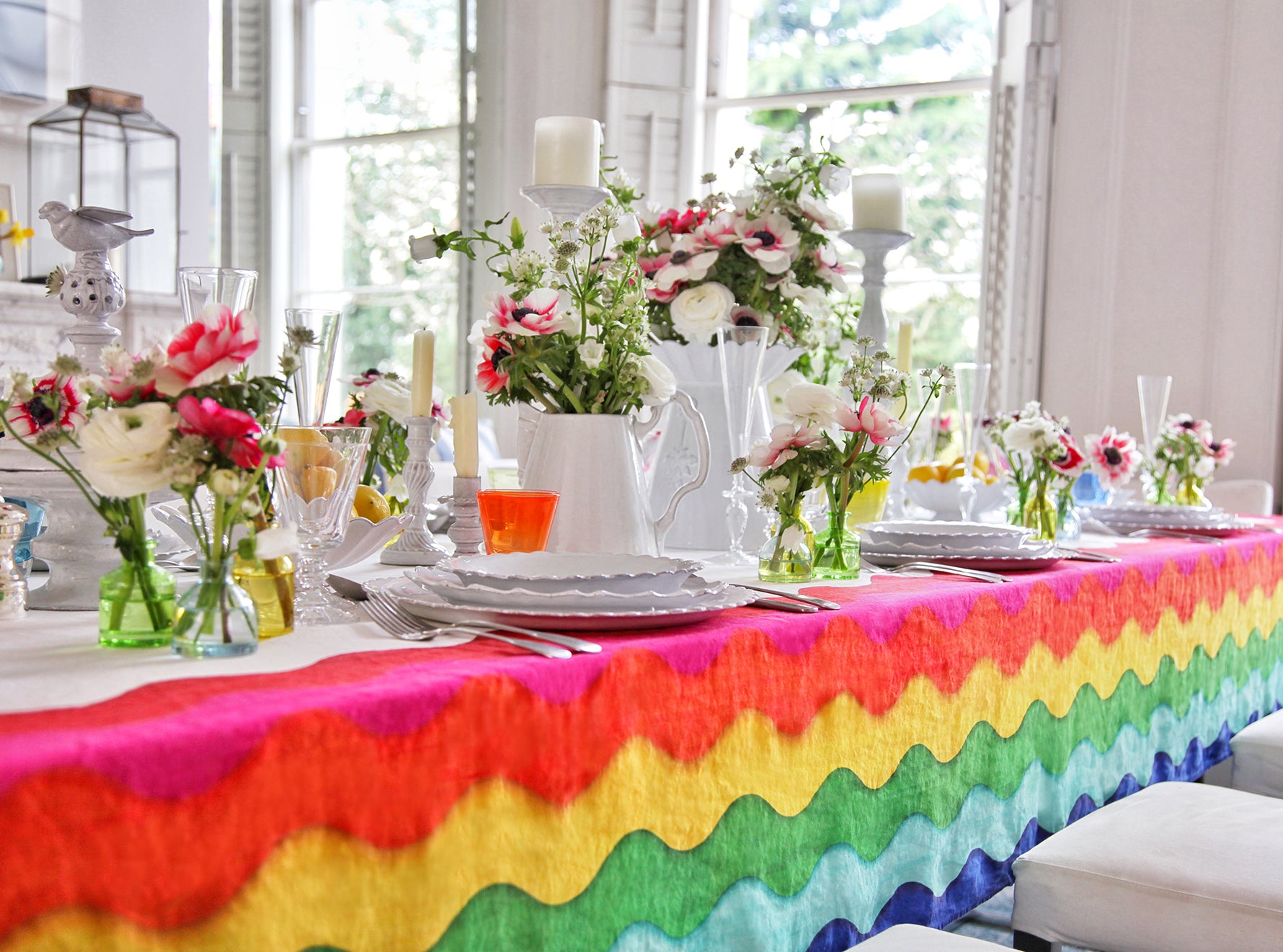 Sunrise Rainbow Linen Tablecloth in Multicolours