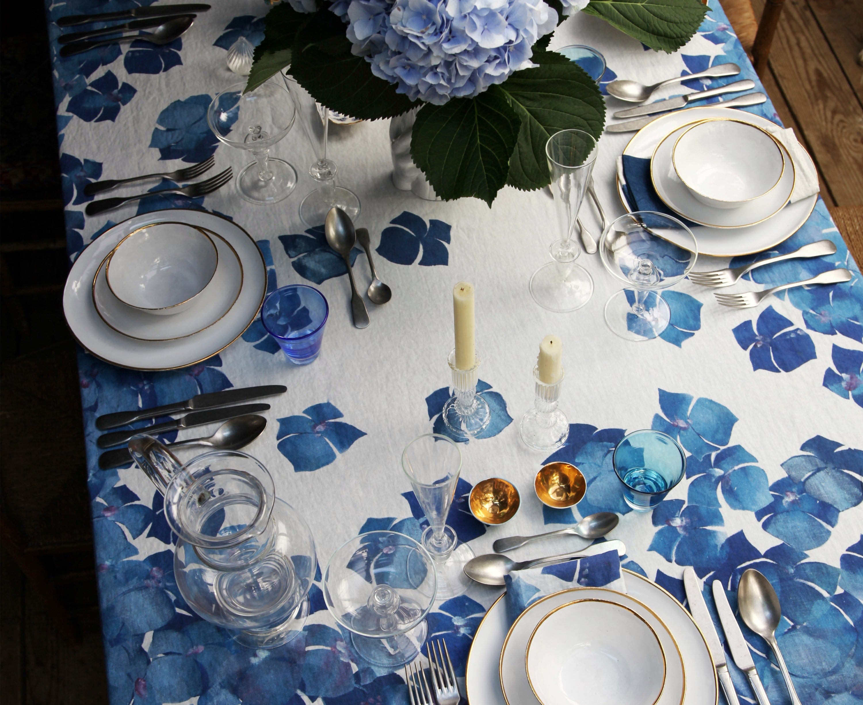 Hydrangea Linen Napkin in Blue, 50x50cm