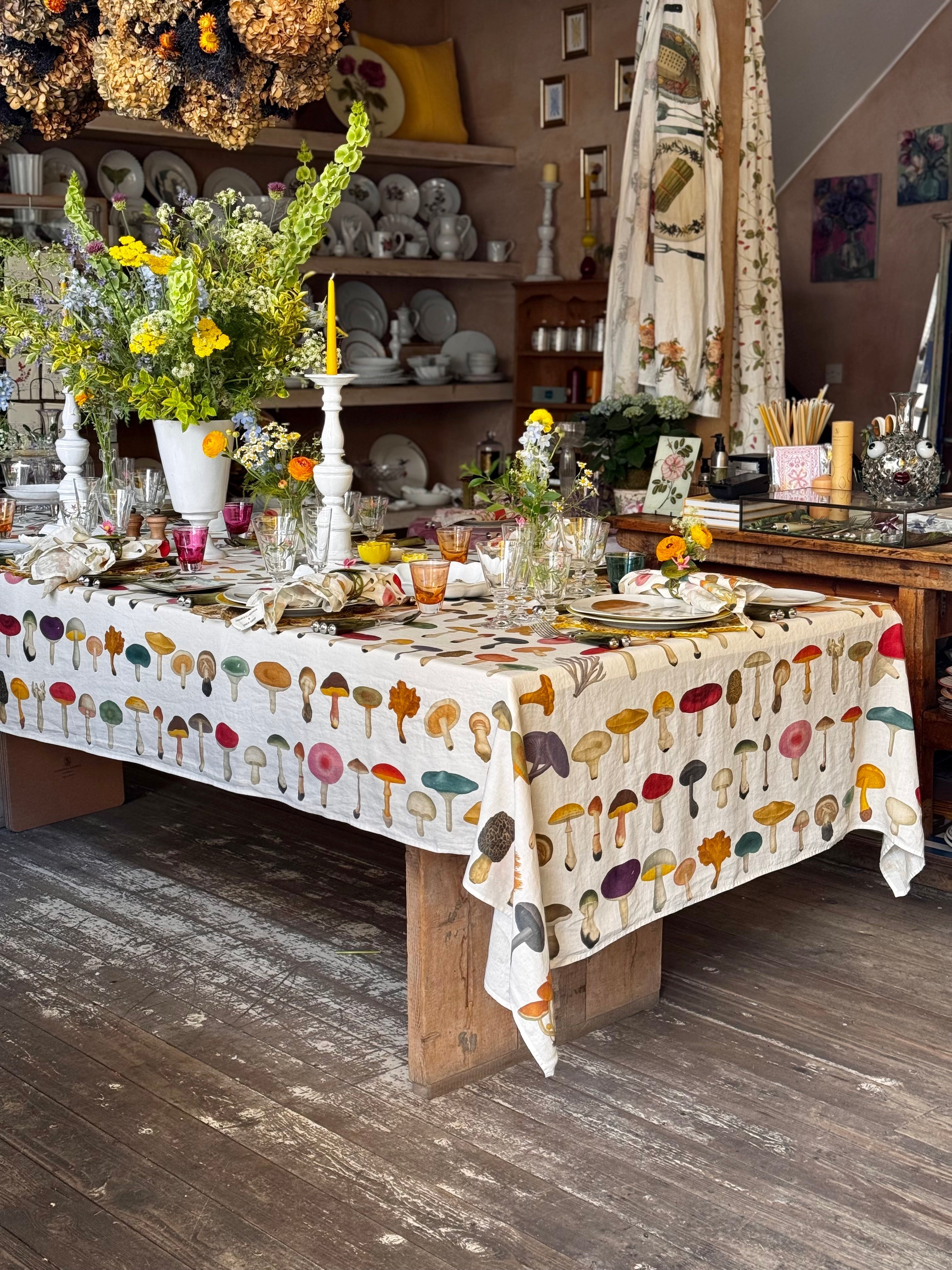Autumn Tables Made Whimsical