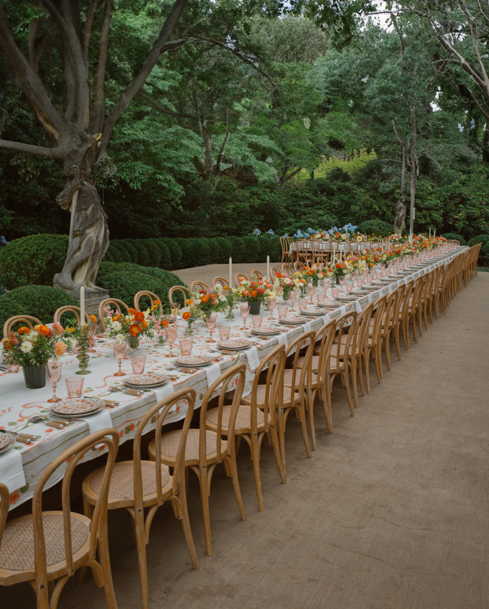 Set the Table with 'Capucines'