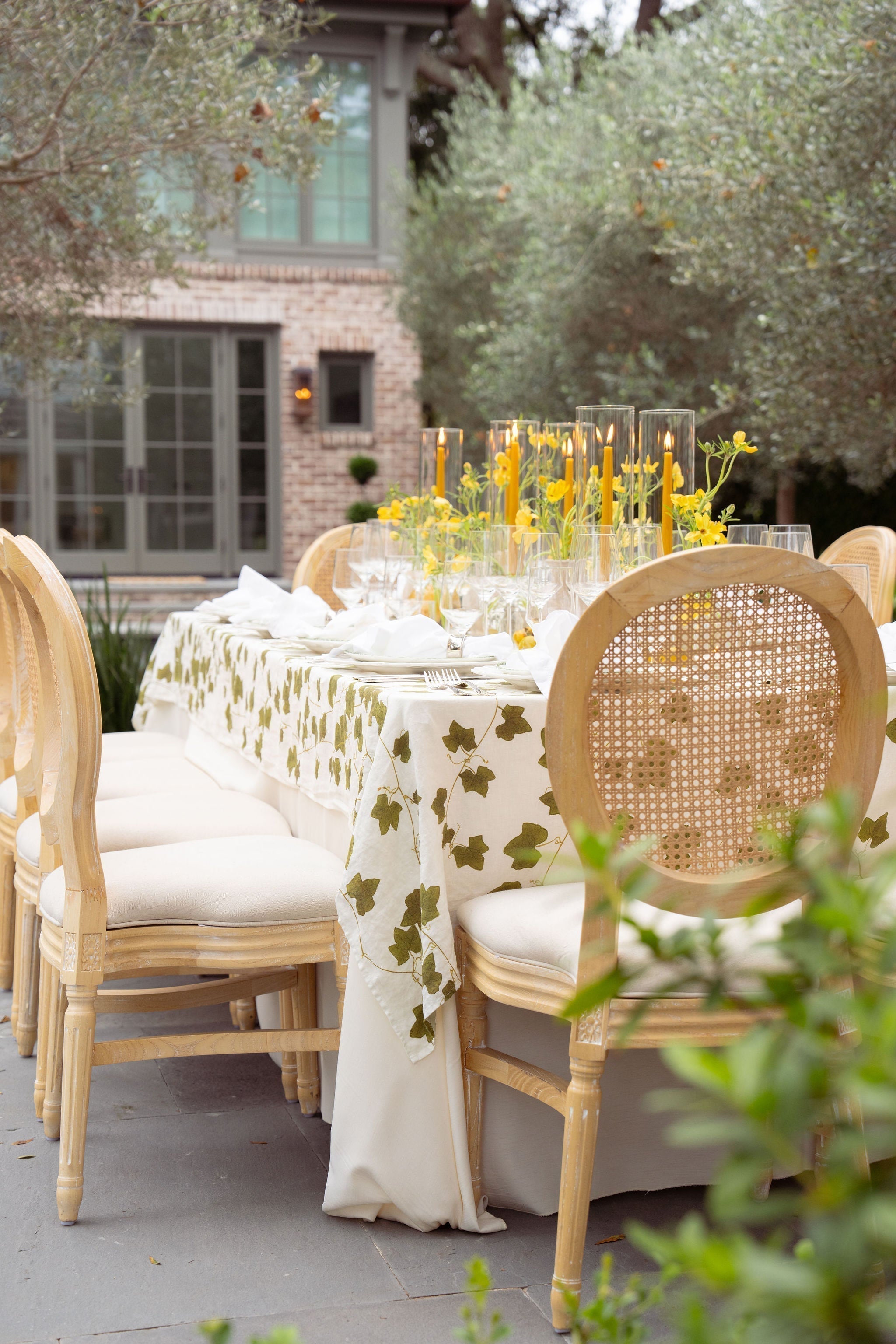 A Beautiful Tablescape in Charleston