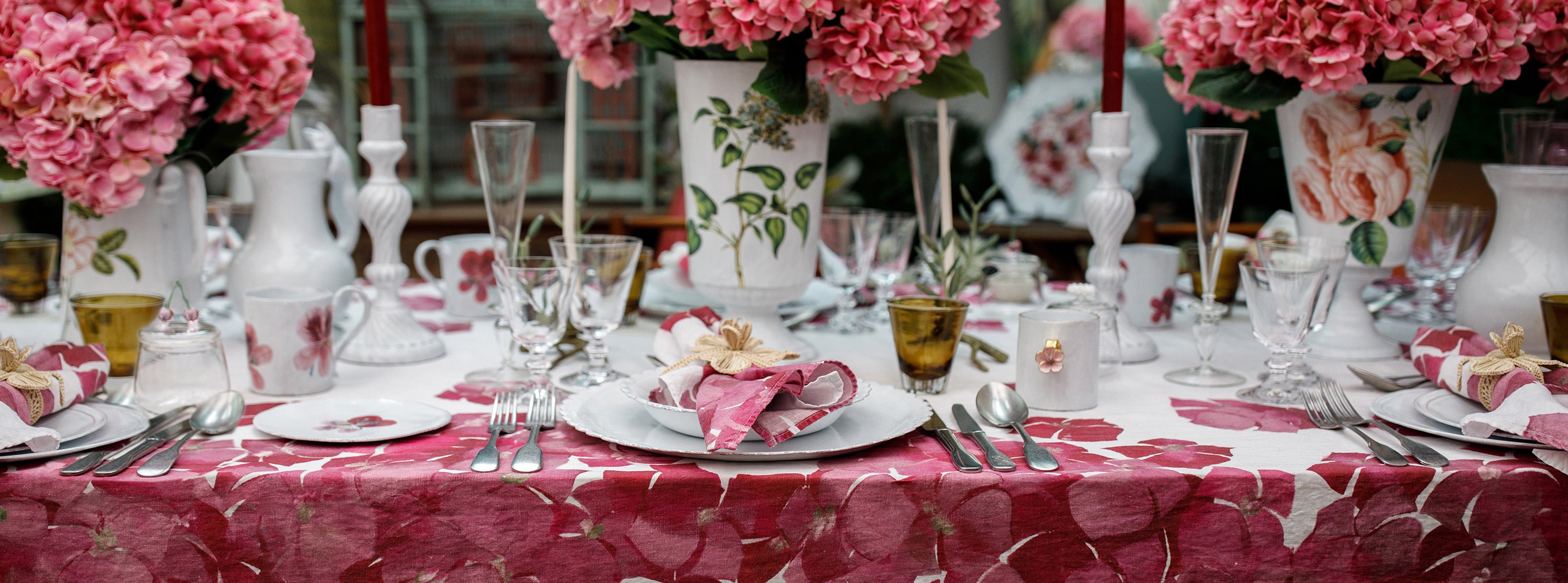 Pink Hydrangea Tablescape
