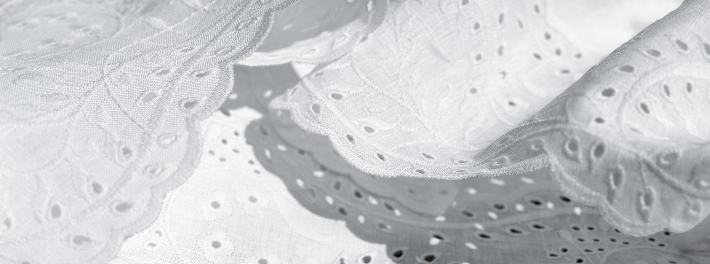 Broderie Anglaise Tablescape