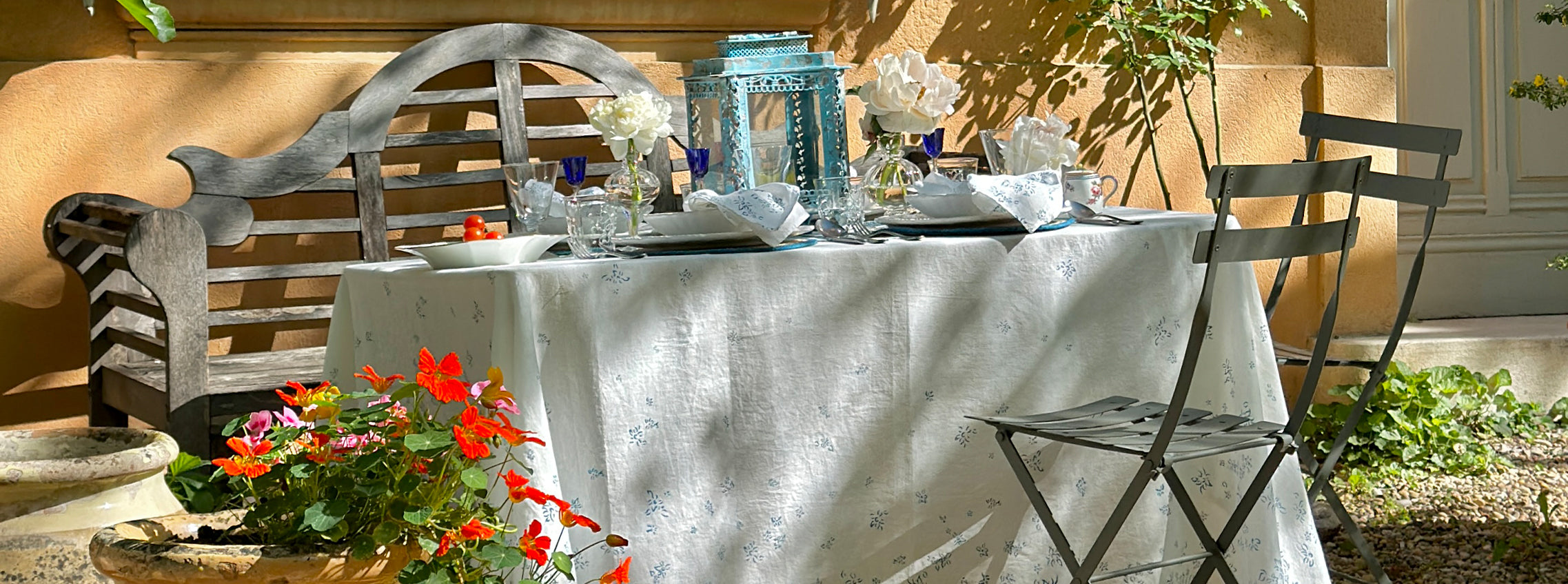 Falling Flower on Rectangular Tablescape