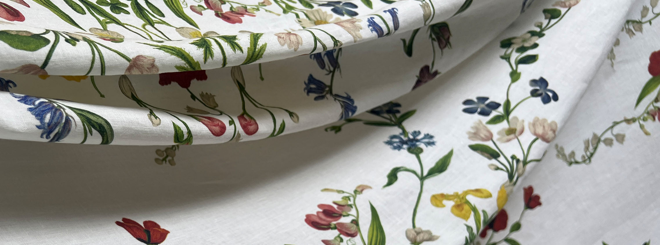 "Botanical Wildflower" Alfresco Dining Tablescape