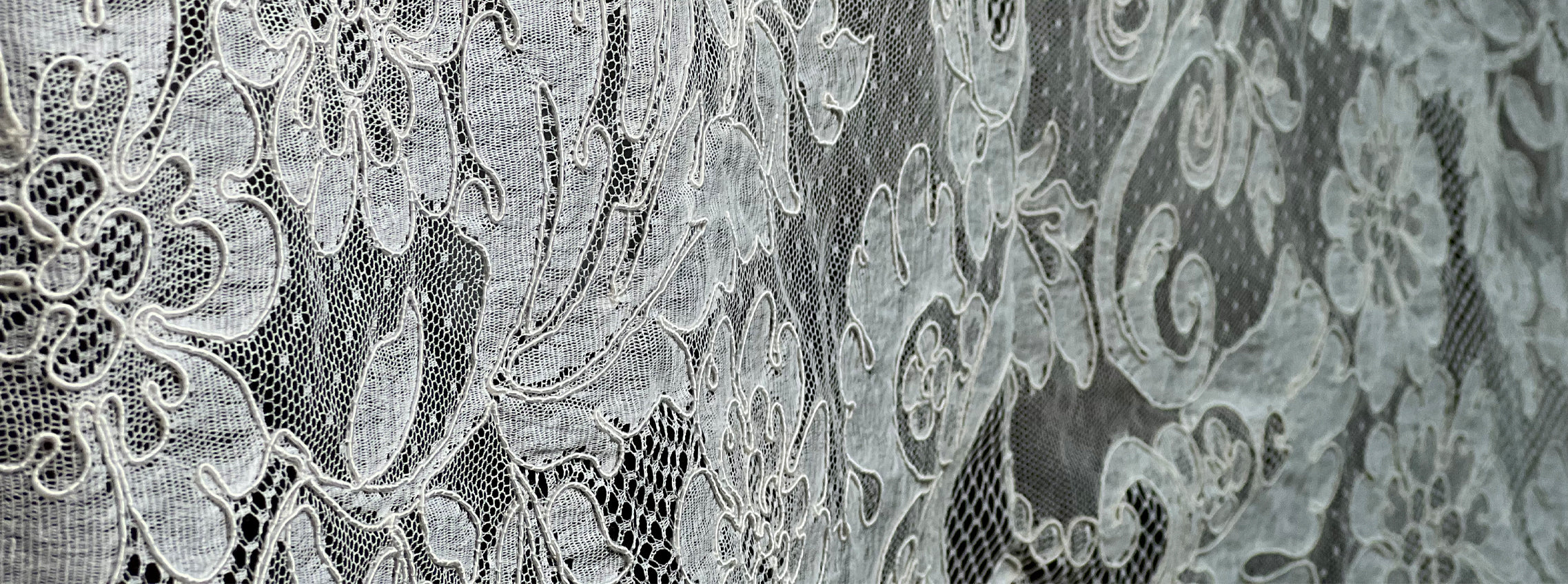 Lyon Lace Tablescape
