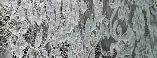 Lyon Lace Tablescape