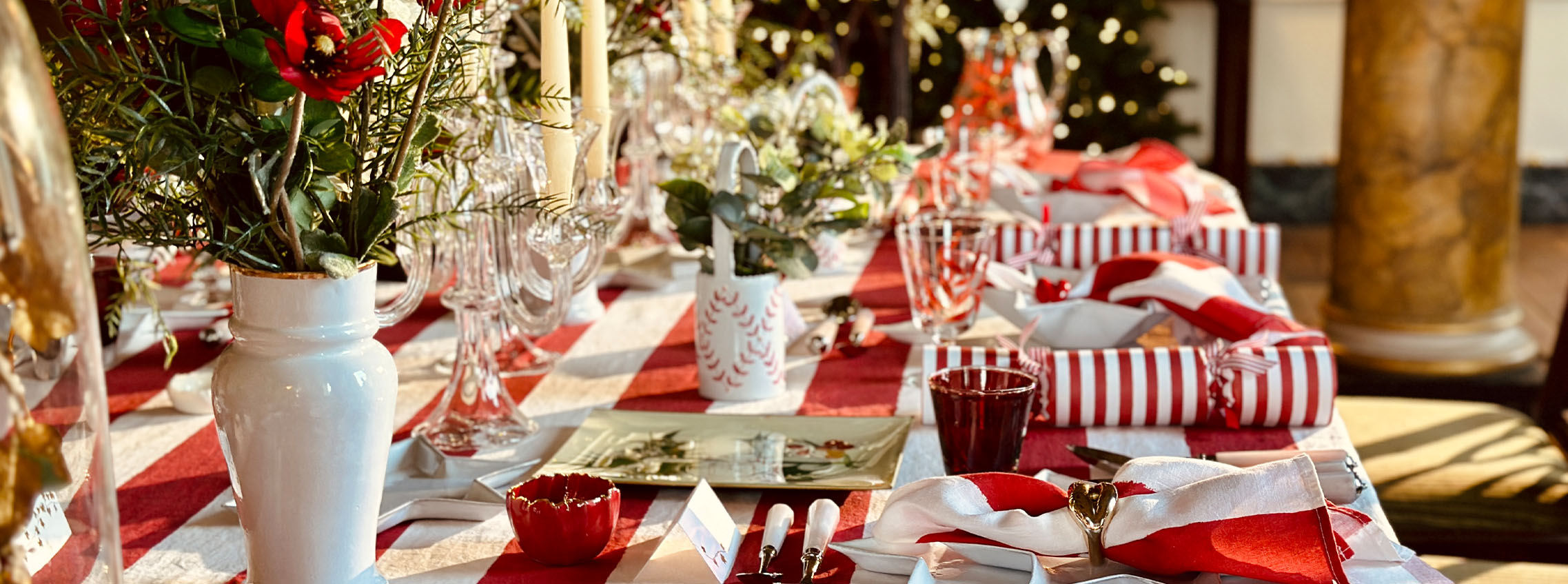 'Red Stripe' Festive Dinner Tablescape