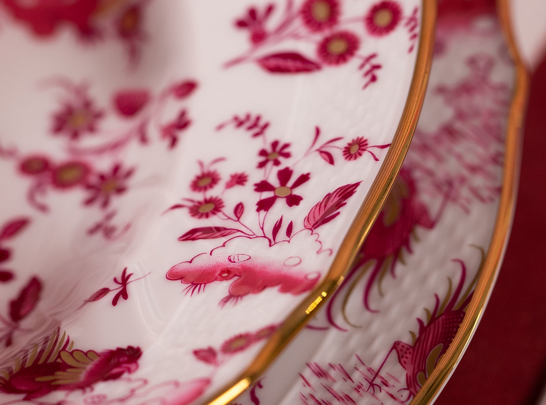 Ginori 1735 Oro di Doccia Magenta Squared Salad Bowl, 25cm