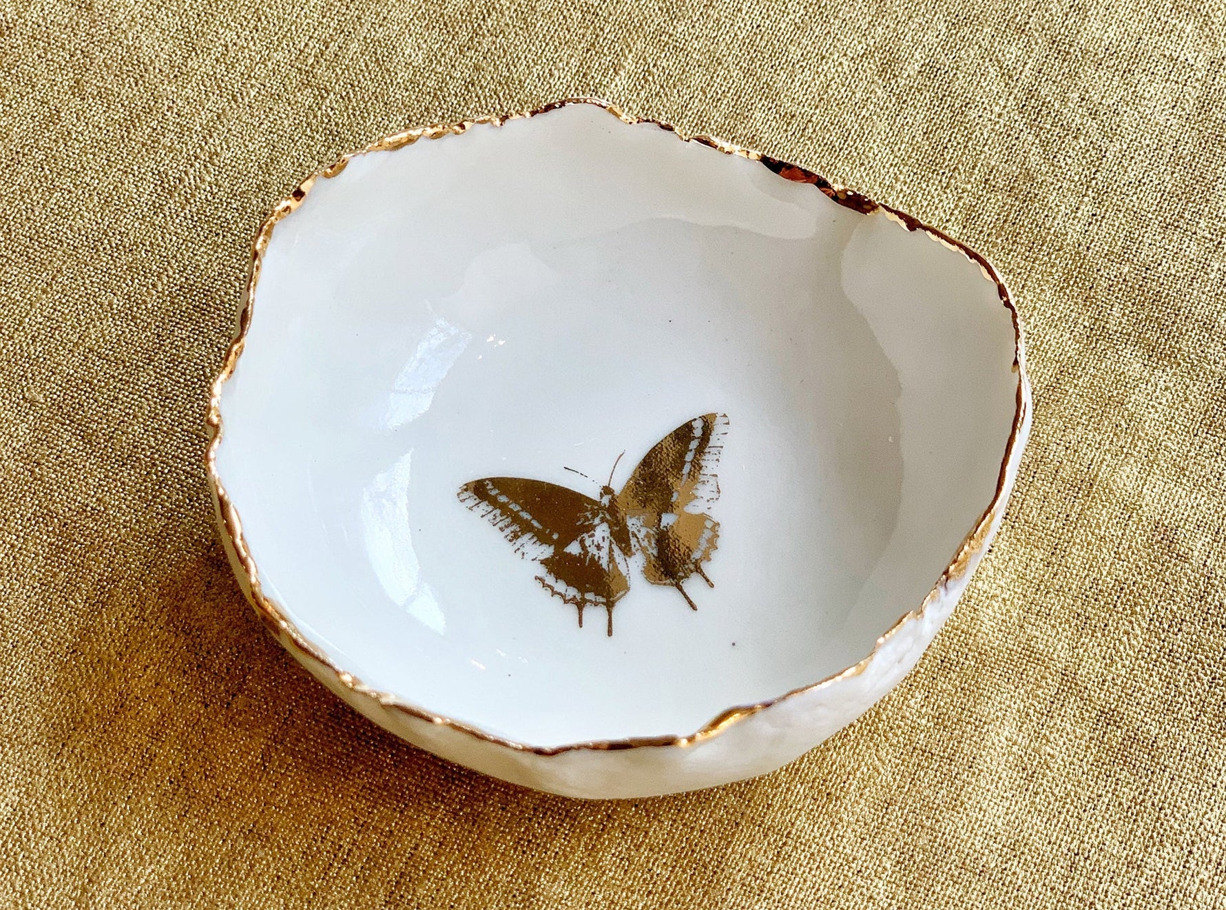 HB Jagged Bowl with Gold Butterfly, 7cm