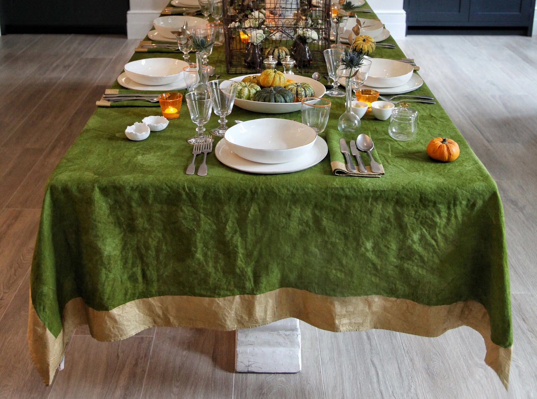 'Gold Edge' Linen Tablecloth in Avocado Green