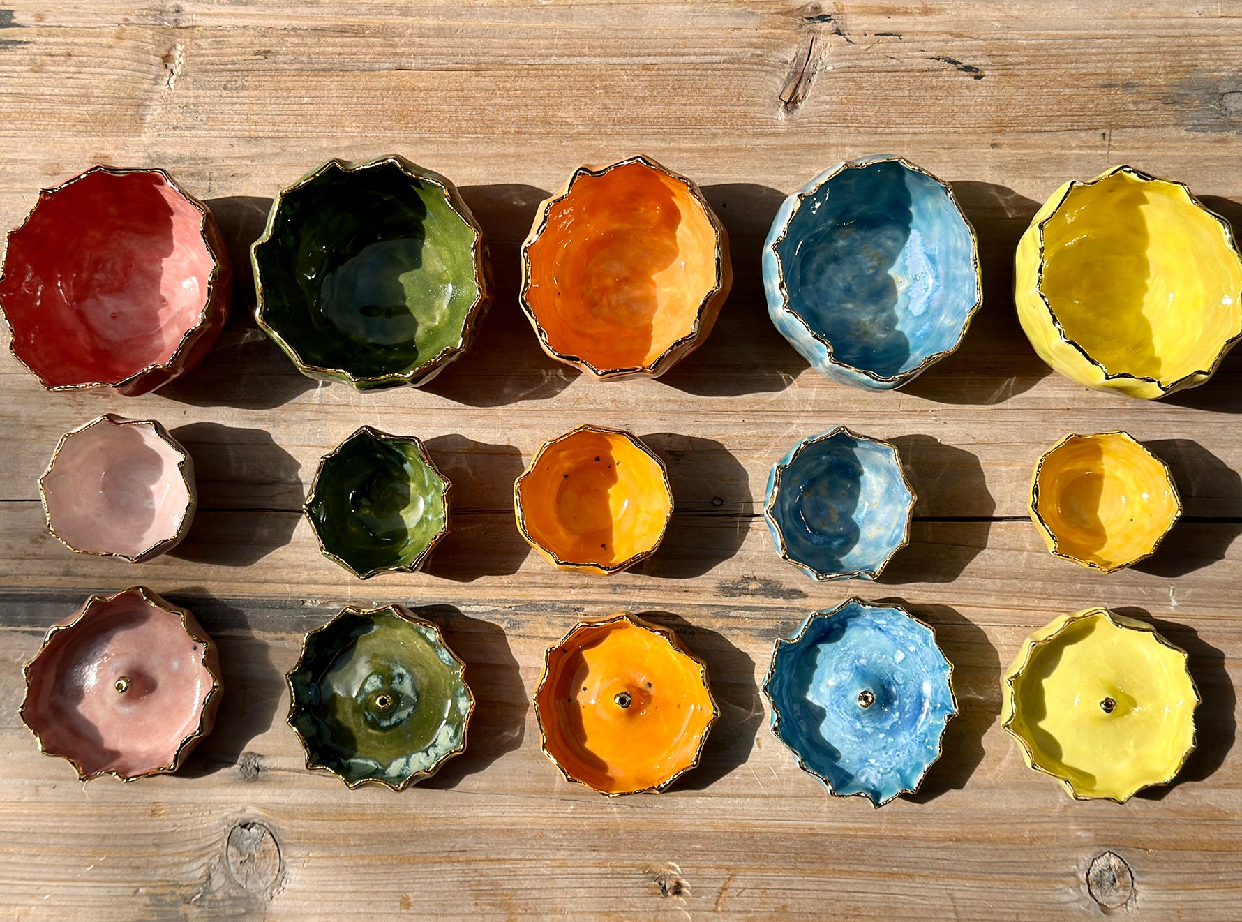 Gold Rim Pink Pinch Pot, 5cm