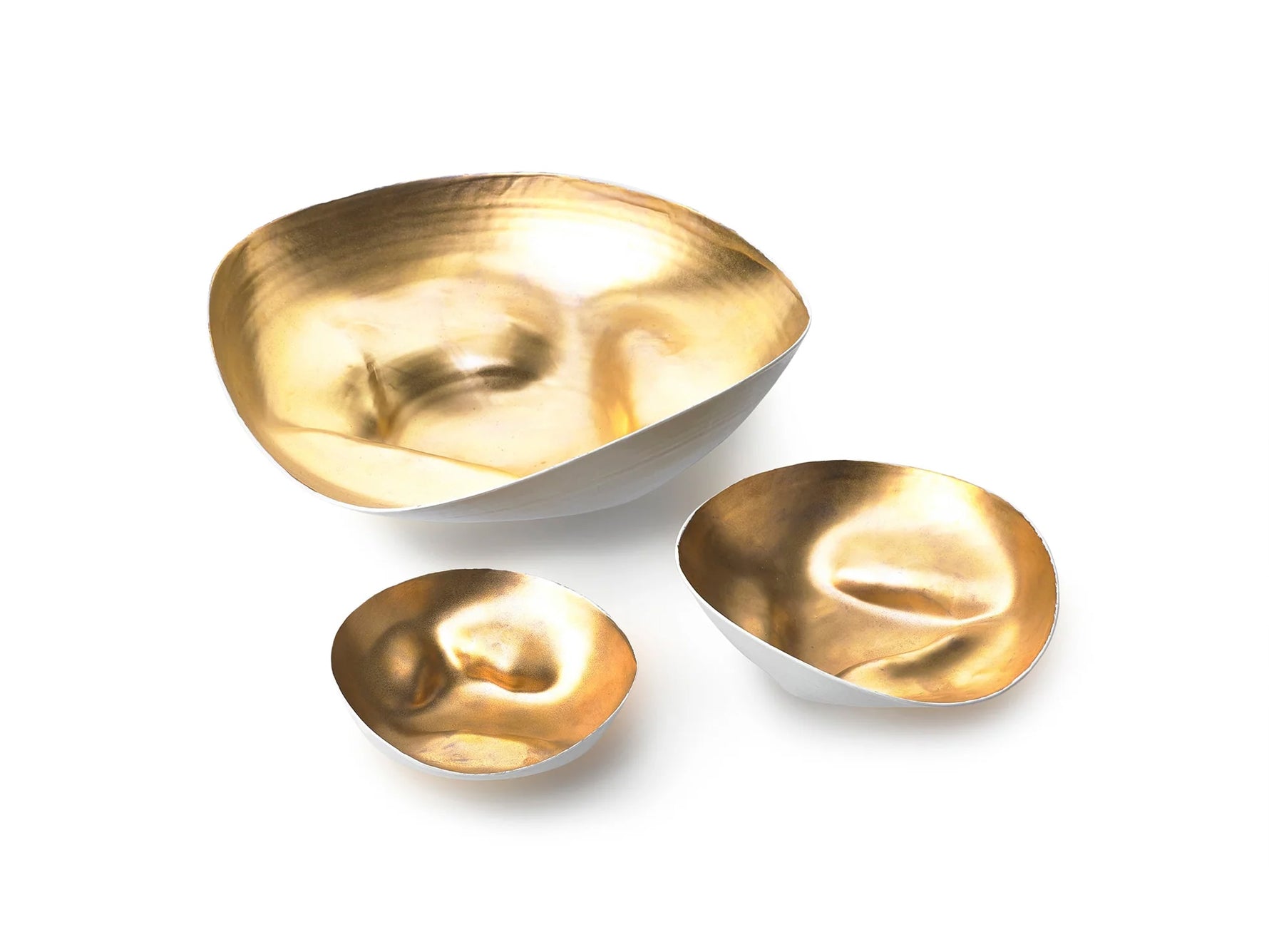 Porcelain Shell Bowl in Gold, 18cm