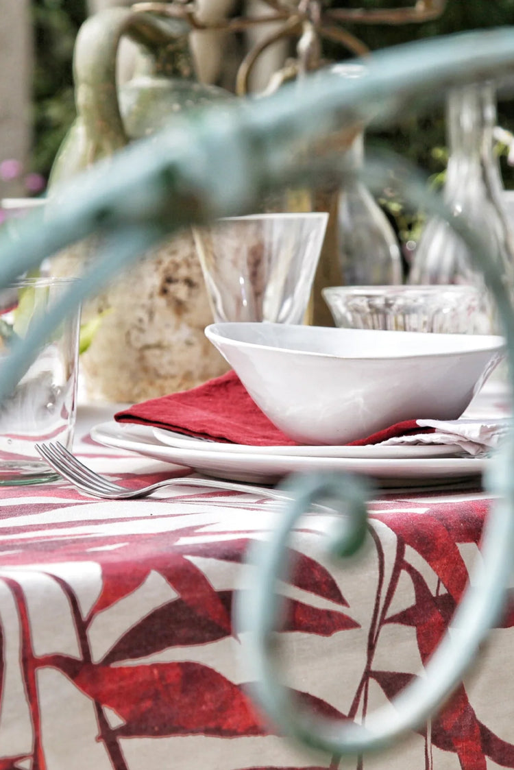 Les Palmiers Linen Tablecloth in Red