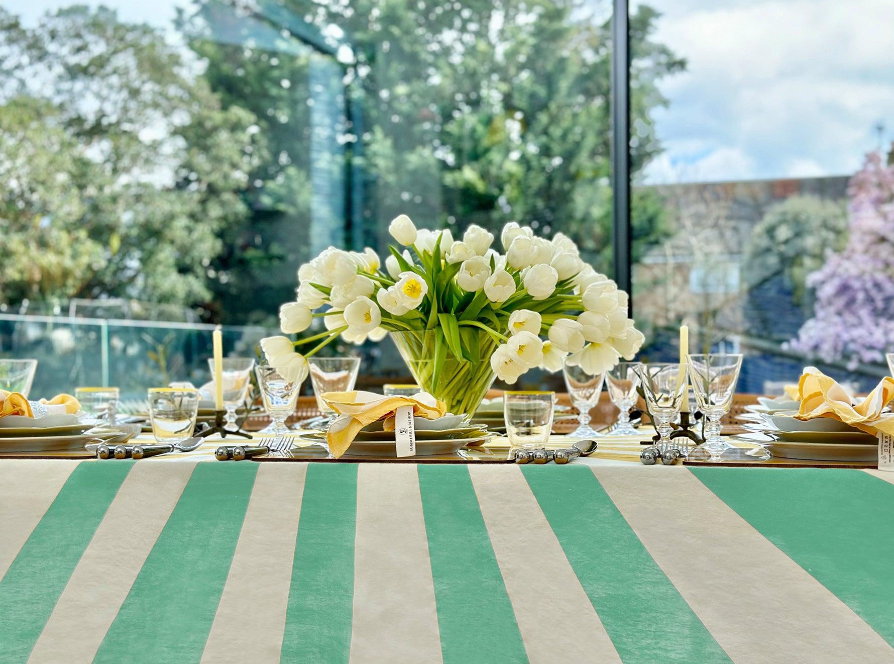 Le Cirque Linen Tablecloth in Mint Green