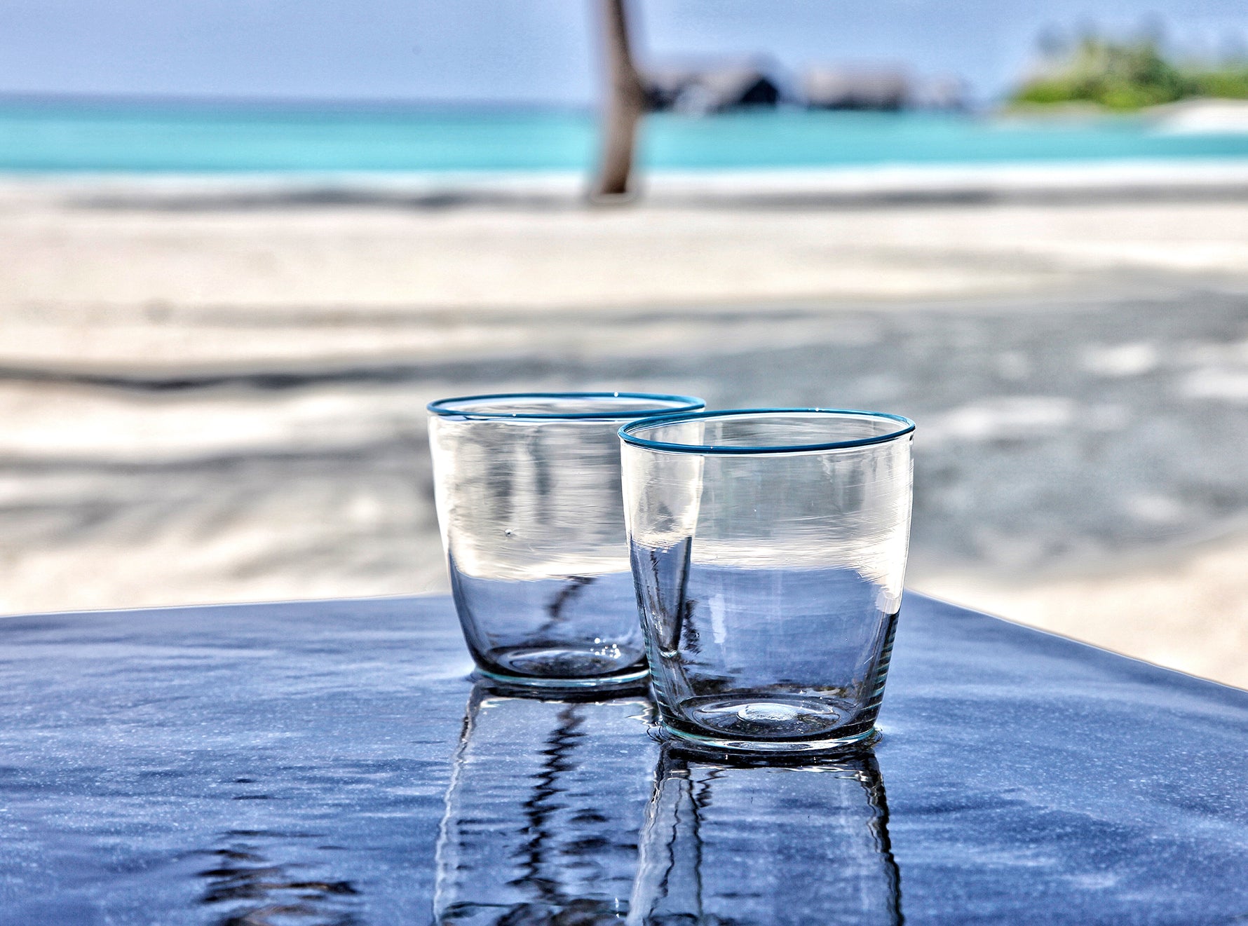 Handblown Clear Bumba Glass Tumbler with Sky Blue Rim, 30cl