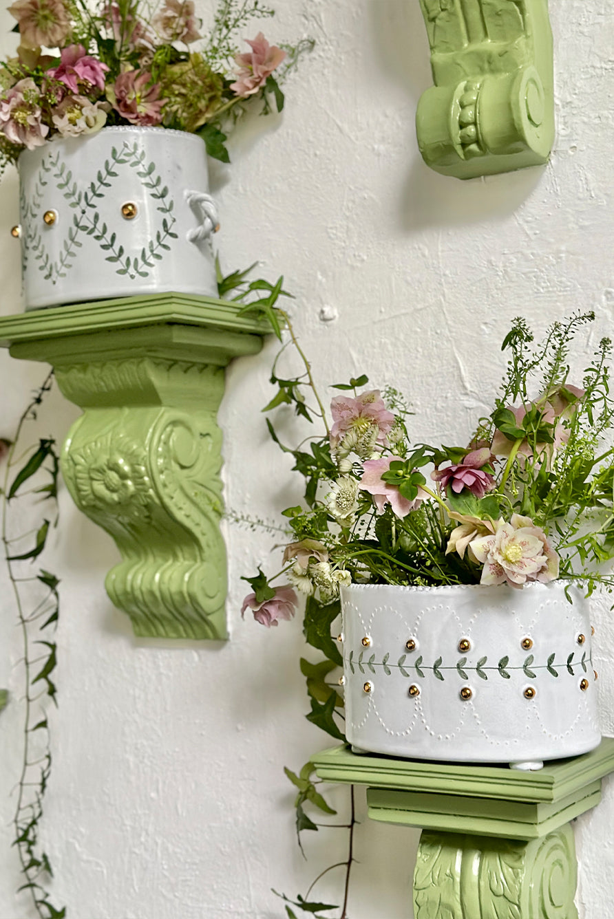 Green Laurel Tulipiere Vase with Gold Ornaments, 15cm