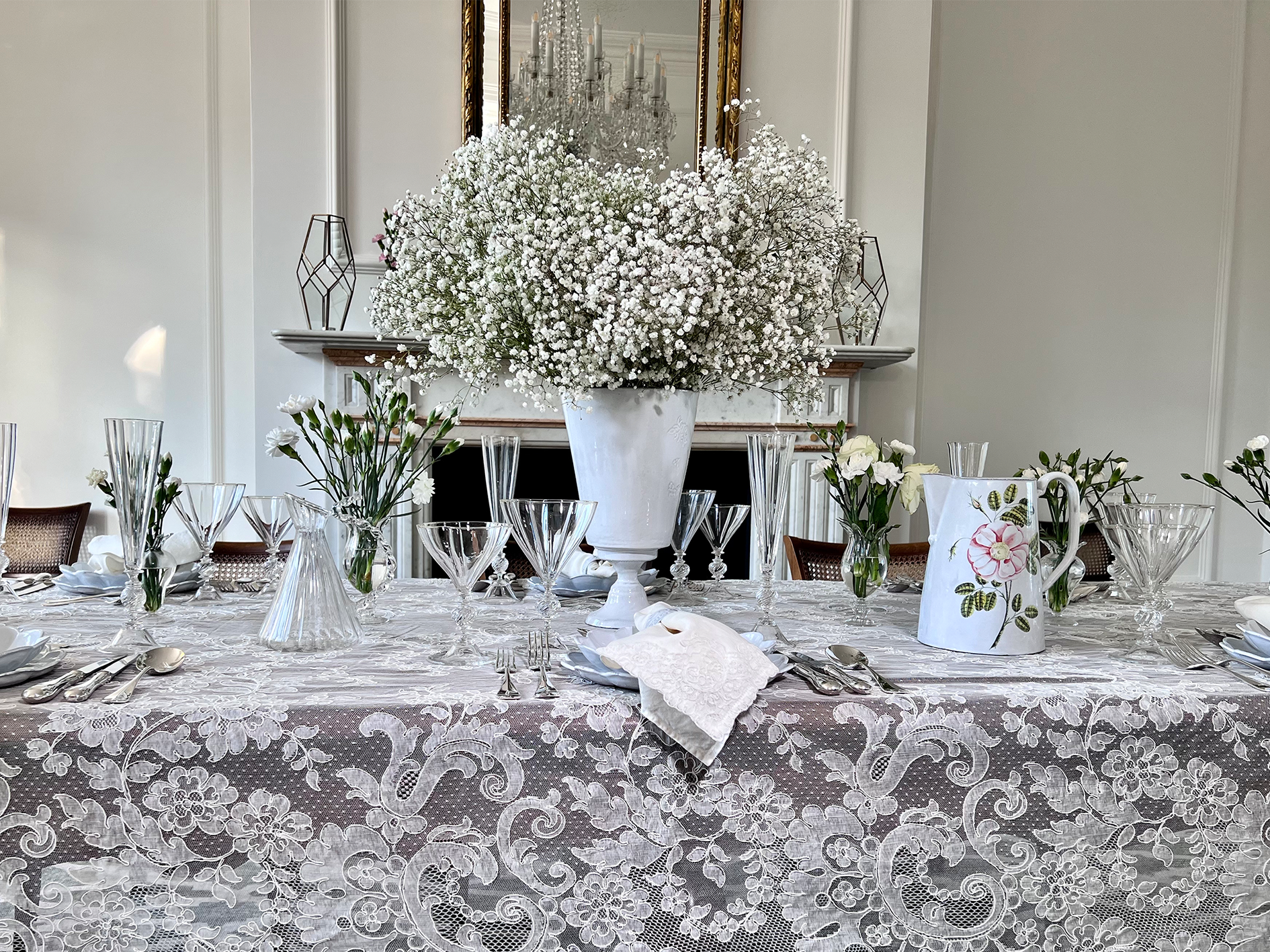 Poppy Dinner Plate by Astier de Villatte, 24.5cm