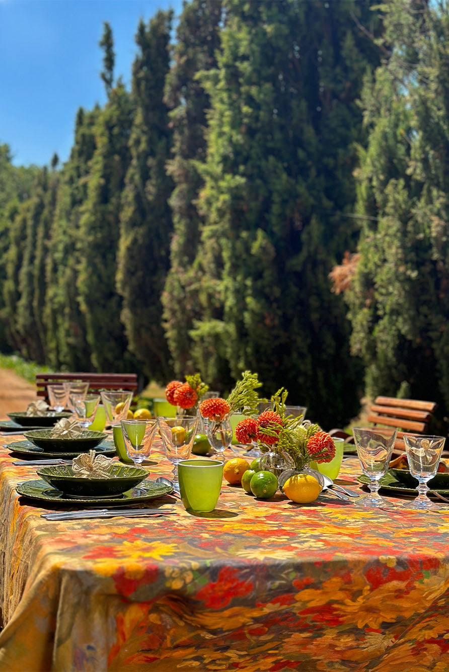 'Fleurs des Prés' Linen Tablecloth