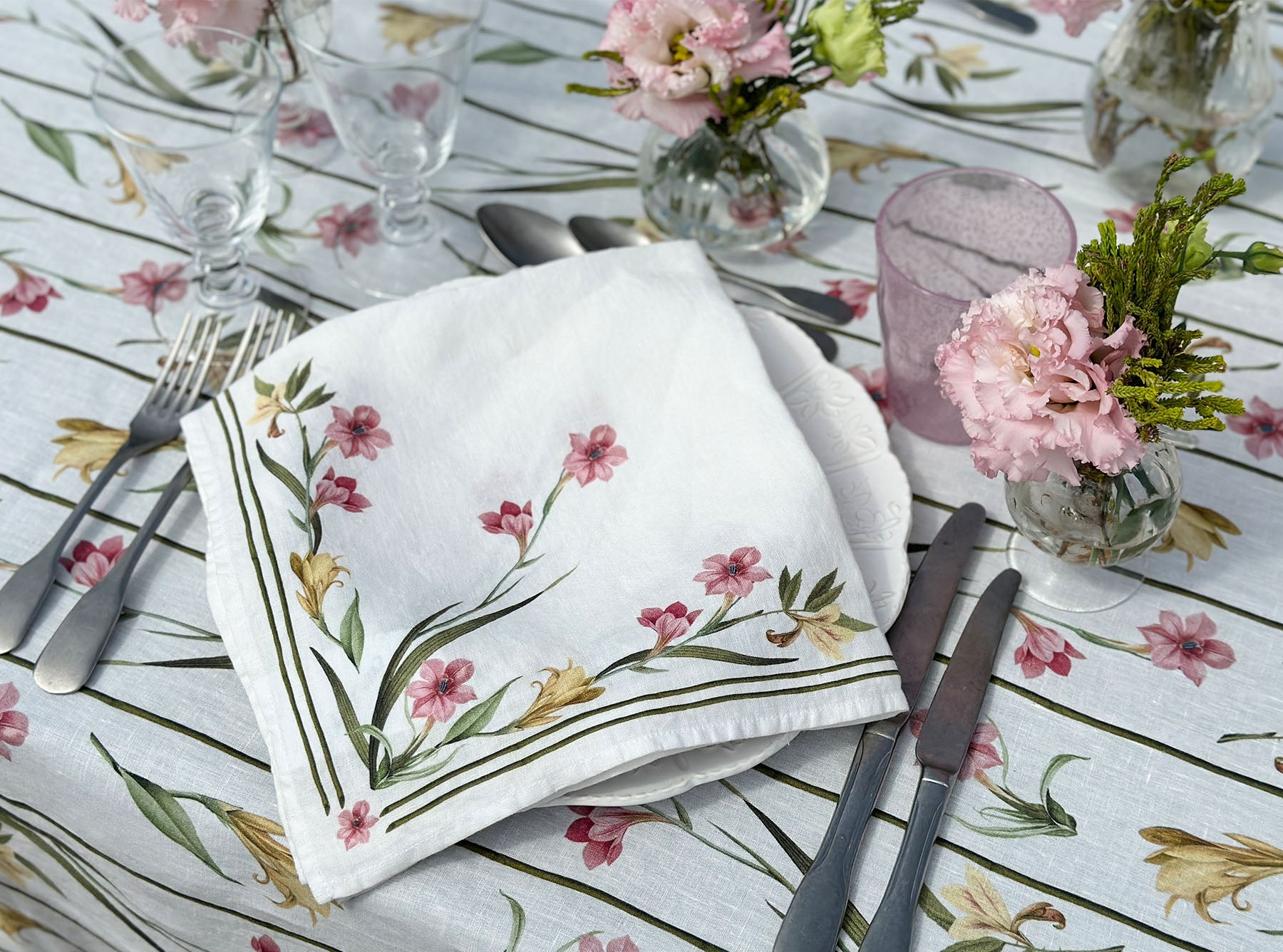 'Gladioli' Linen Napkin, 50x50cm