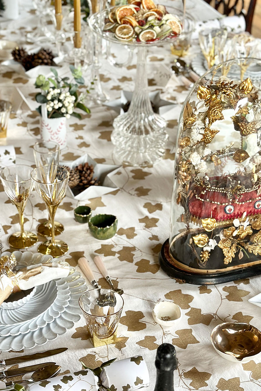 HB Jagged Bowl with Gold Christmas Tree, 7cm (ASSORTED)