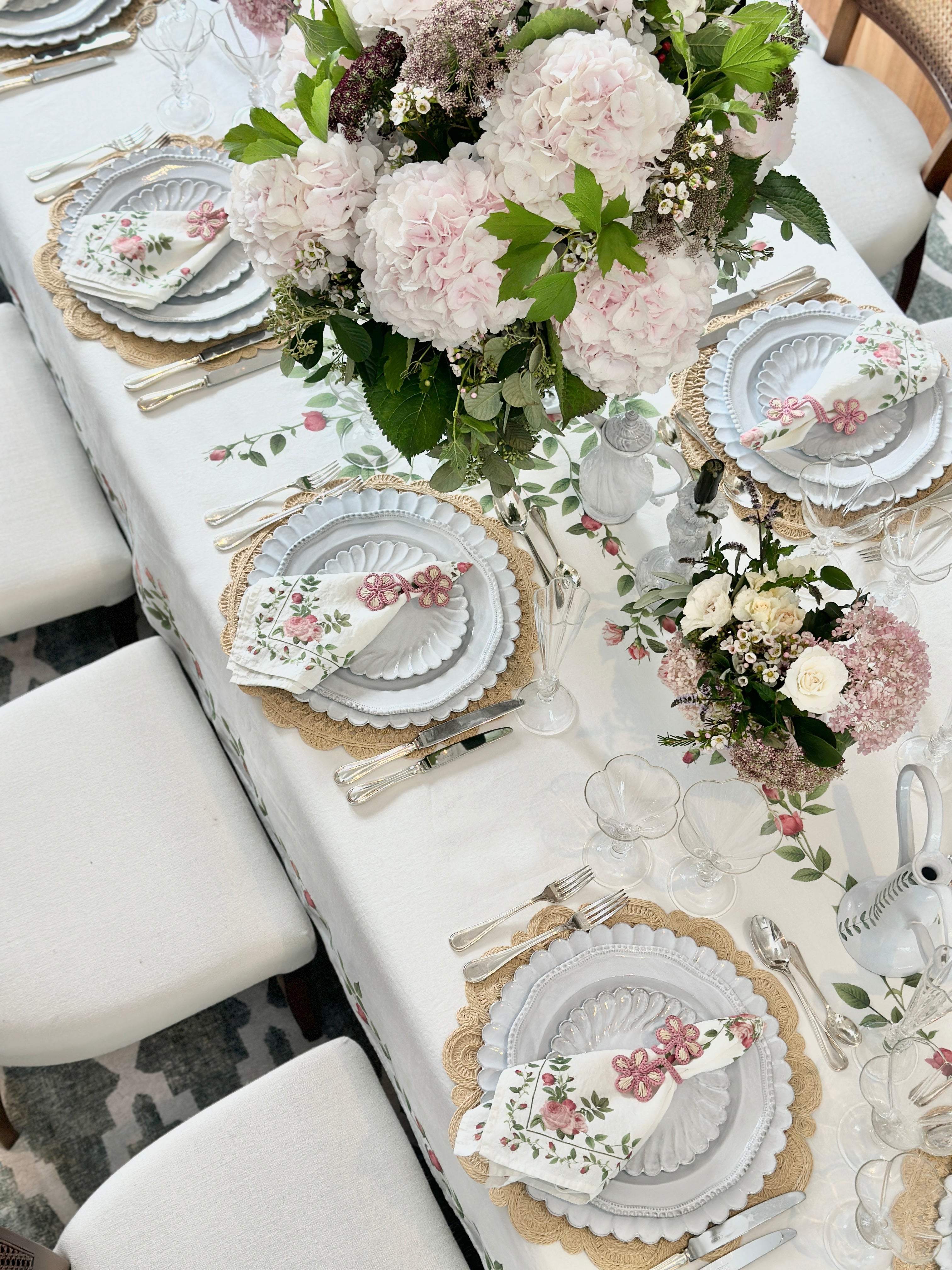 'Rose Trellis' Linen Tablecloth