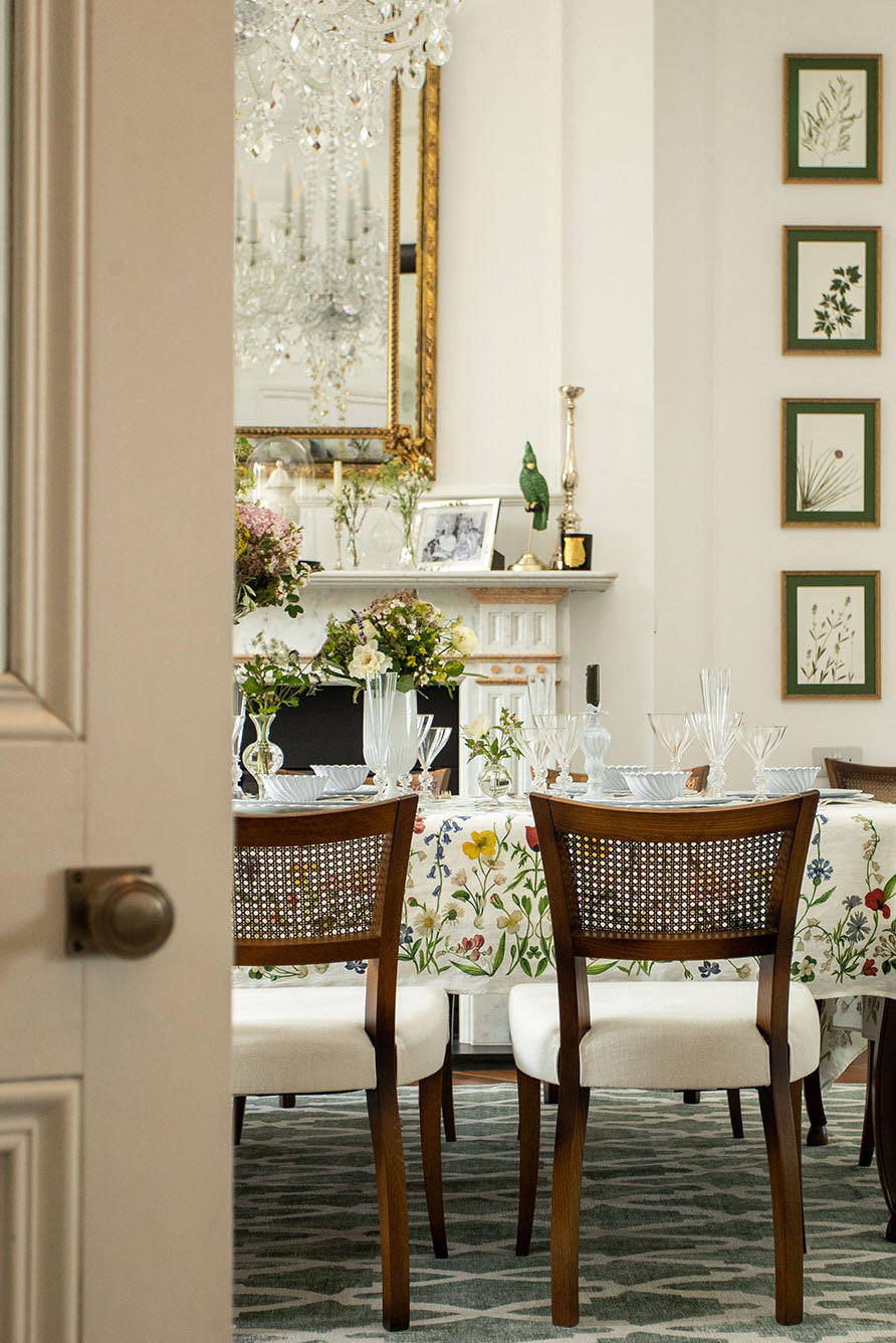 S&B x John Derian 'Botanical Wildflower' Linen Tablecloth