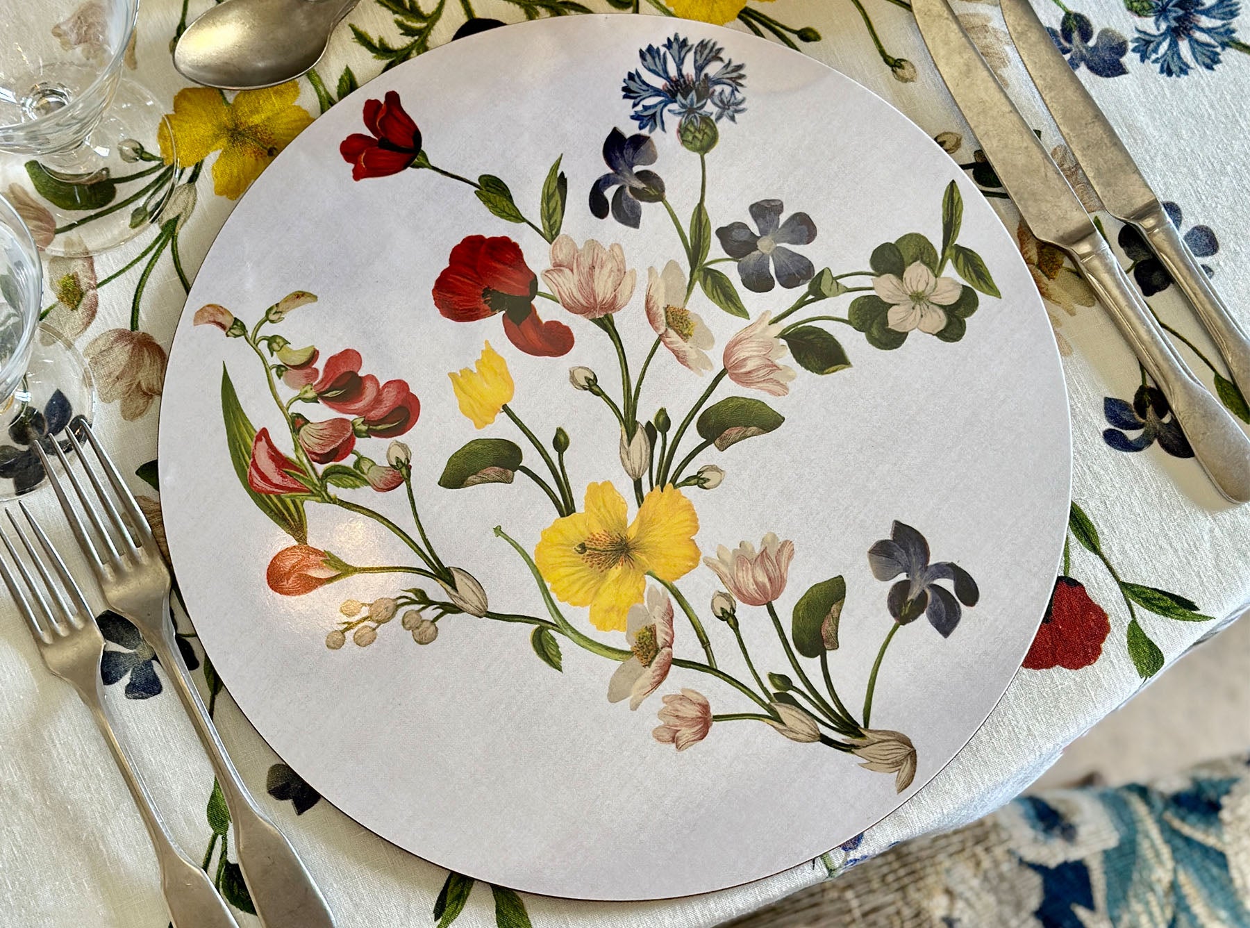 S&B x John Derian 'Botanical Wildflower' Round Cork-Backed Placemat in White, 34cm