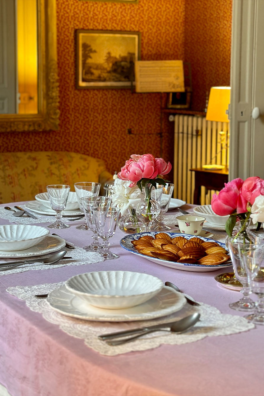 'Eugenie' Lace Orchid Flower & Leaves Placemat, 35 x 50cm