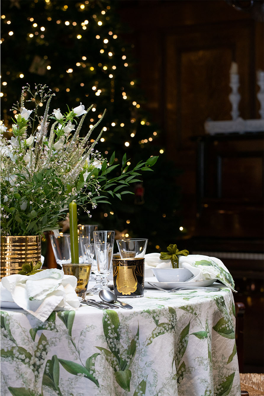 Lily of the Valley 'Muguet' Round Linen Tablecloth, 260cm