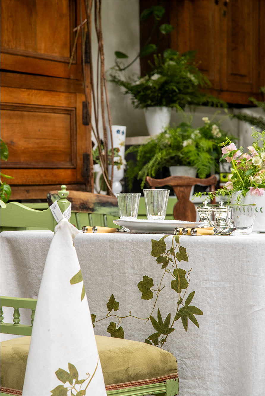 'Passiflora' Linen Tablecloth